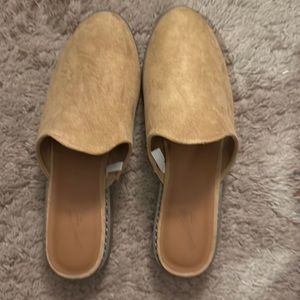 size 8 mules